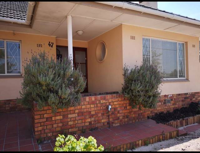 1 BEDROOM PROPERTY TO RENT IN BOSTON